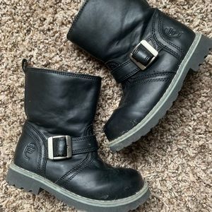 Biker boots